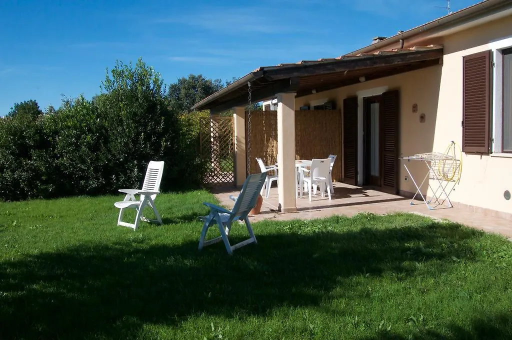 Azienda Agrituristica Il Giuggiolo Principina a Mare 0*,  Italy